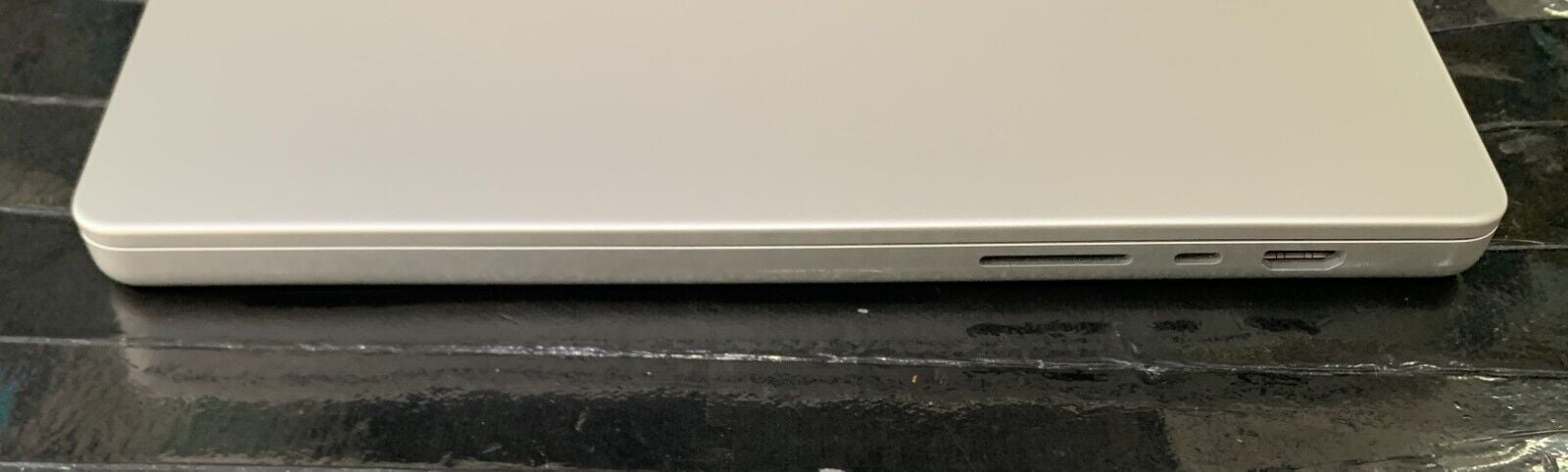 Apple MacBook Pro 16 inch 2021 M1 Pro 10 Core 16GB 1TB 16 Core GPU Silver A2485 175637323830 9